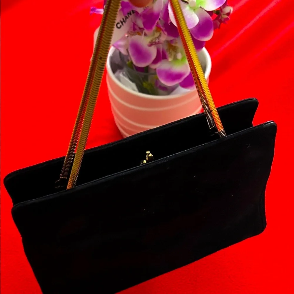Koret elegant black