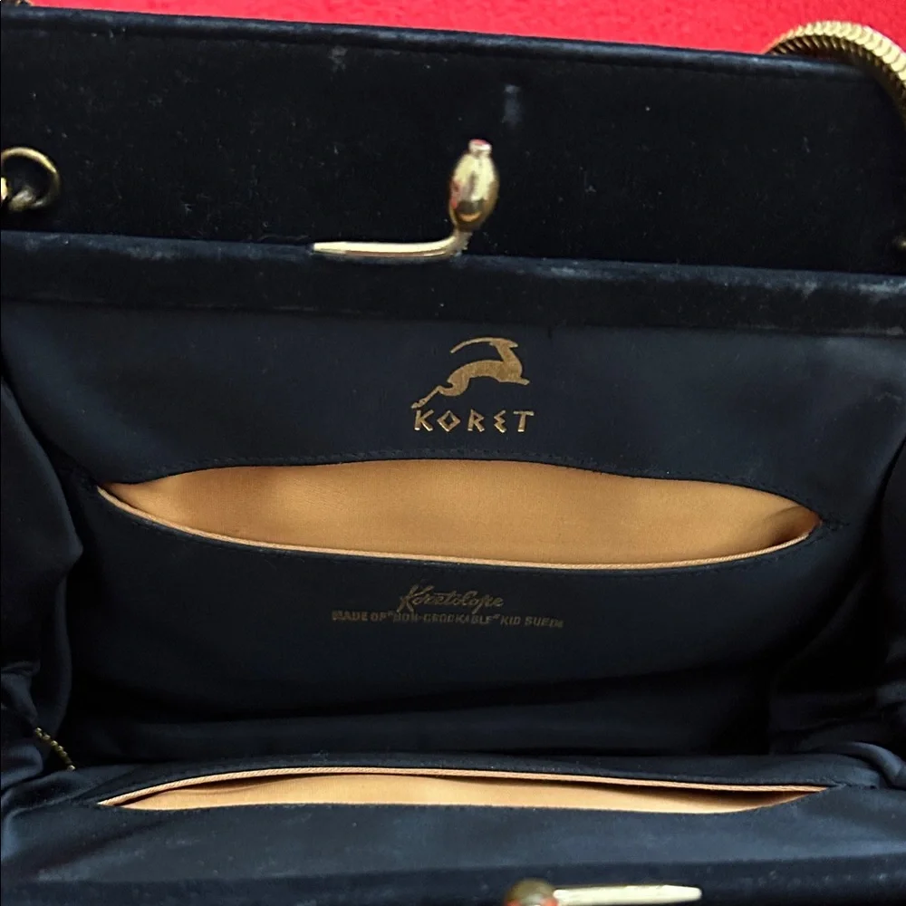 Koret elegant black