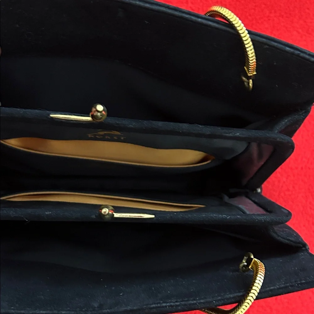 Koret elegant black
