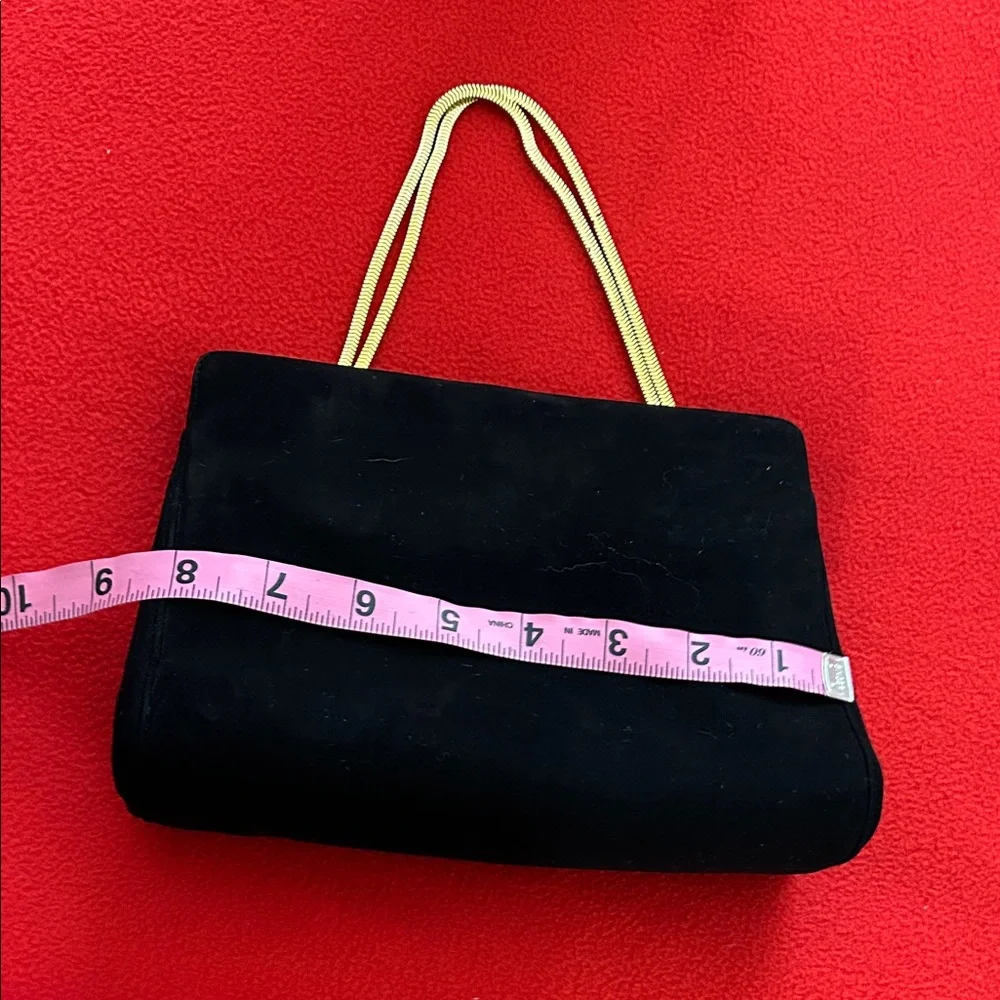 Koret elegant black
