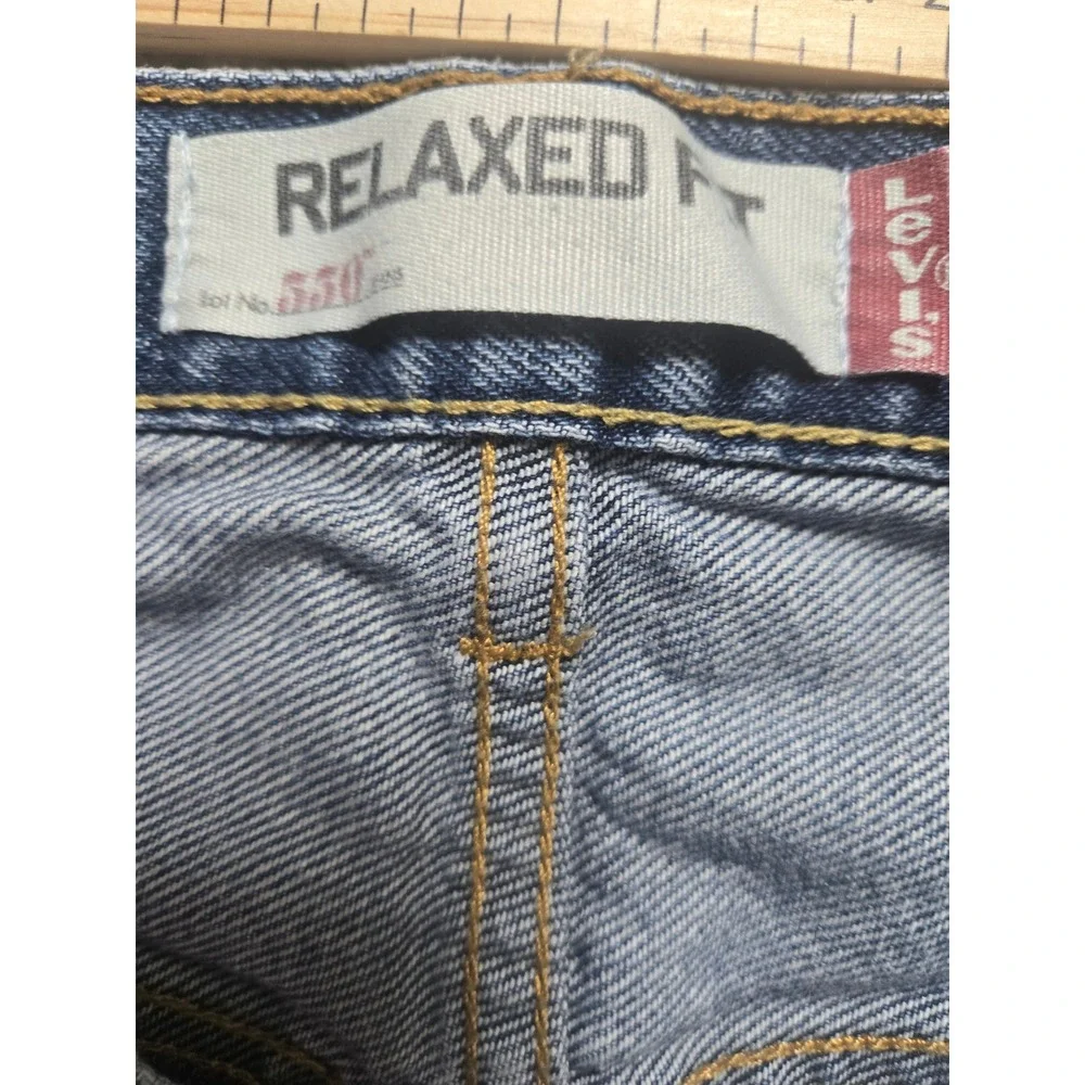 Levis levi 550