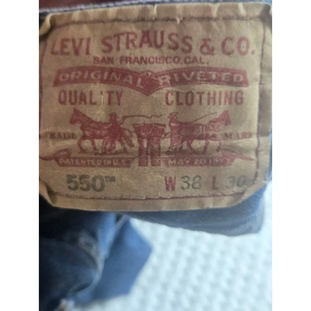 Levis levi 550