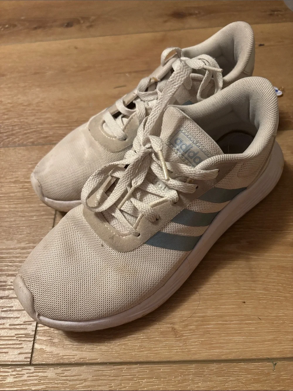 adidas comfortable sneakers