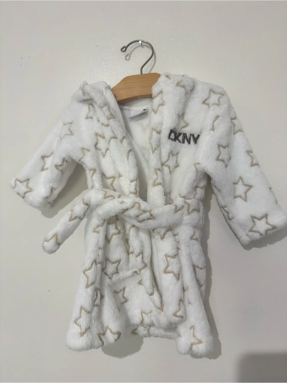 DKNY White Plush Hooded Kids Robe with Tan Star Print