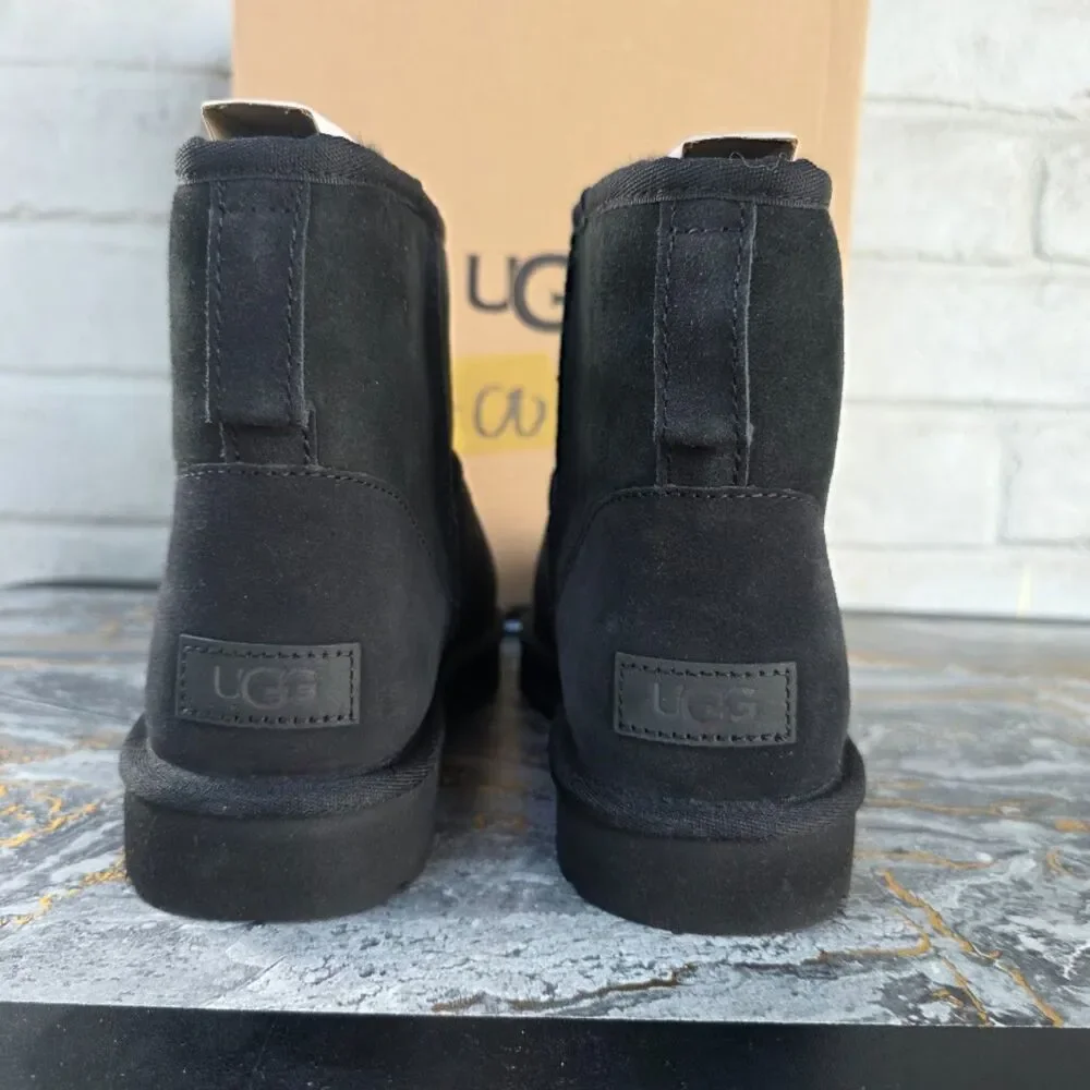 UGG women classic