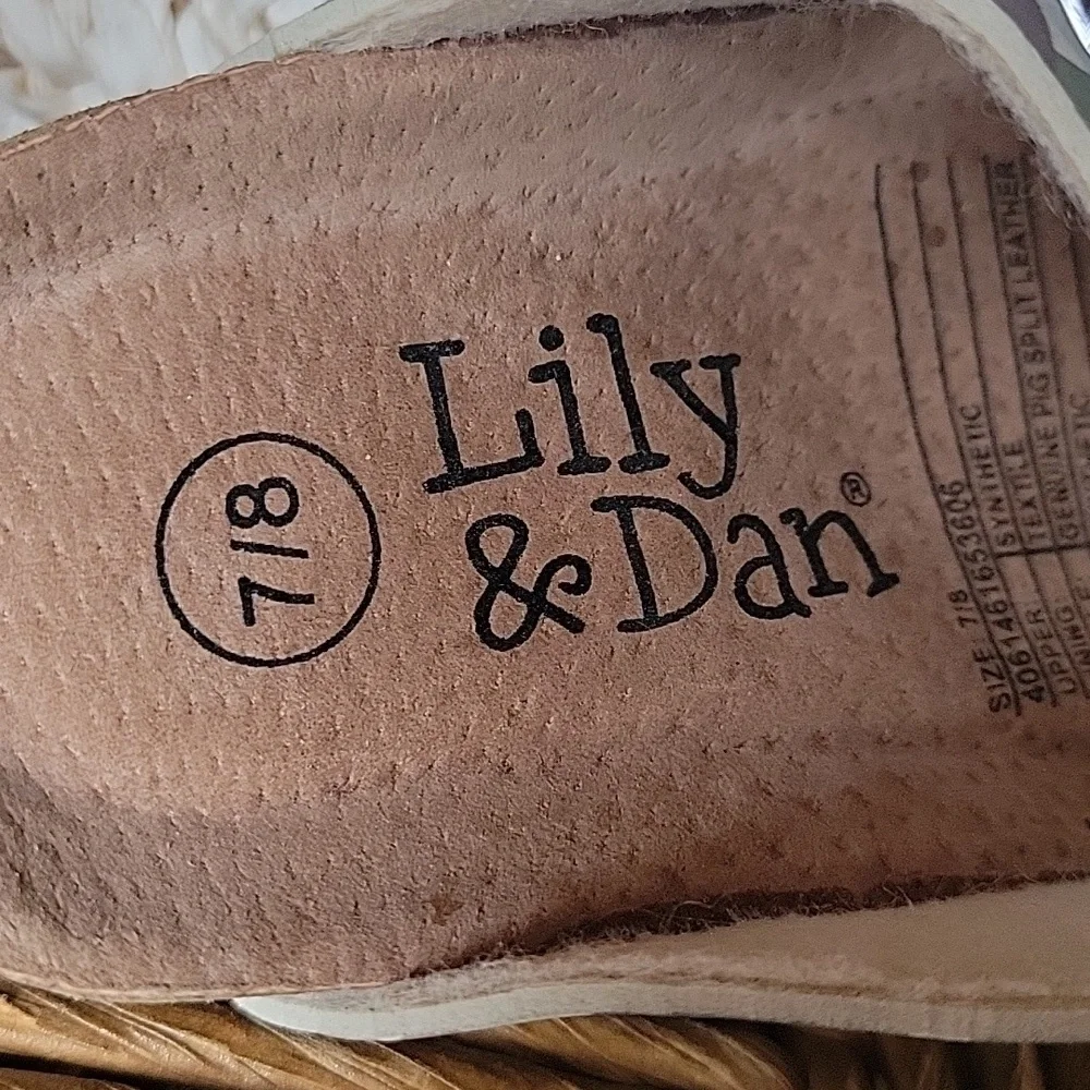 Lily& Dan sandals straps dan
