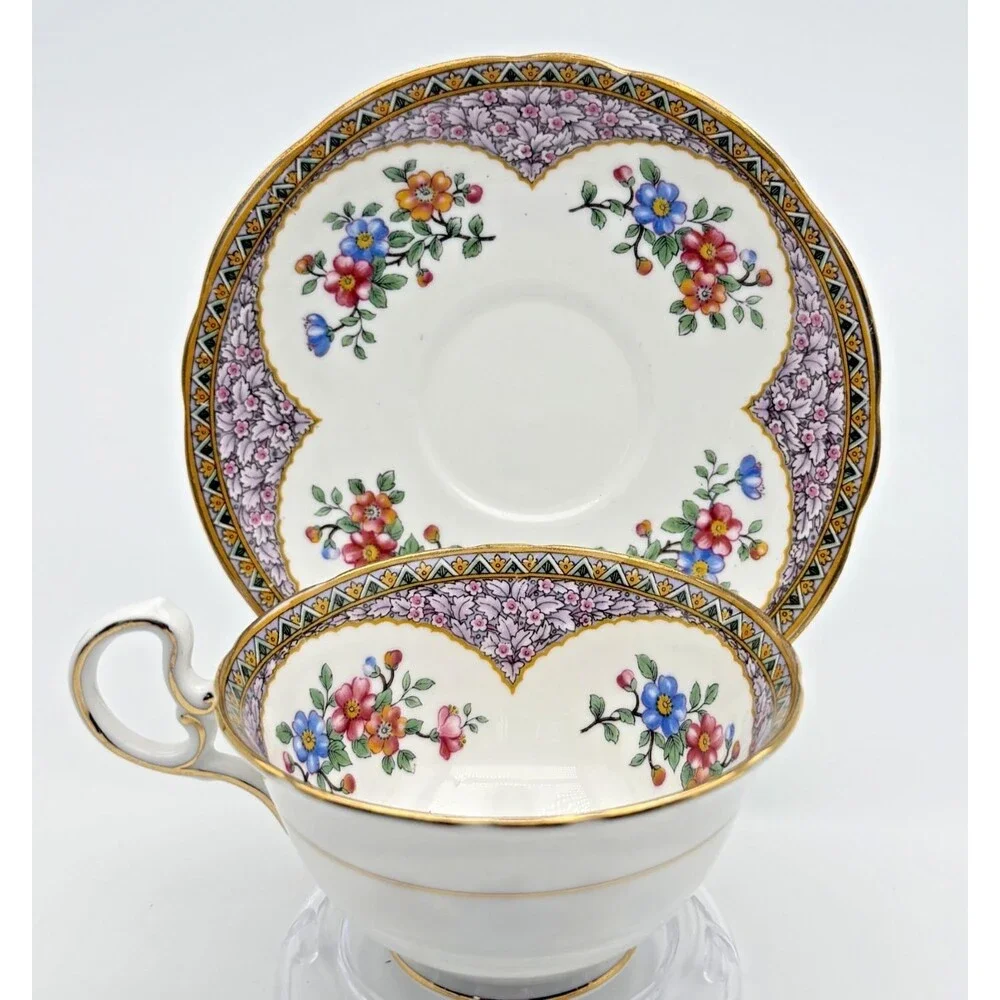 Aynsley England Teacup & Saucer Set Ornate Gold Gilt Lattice Floral Vintage