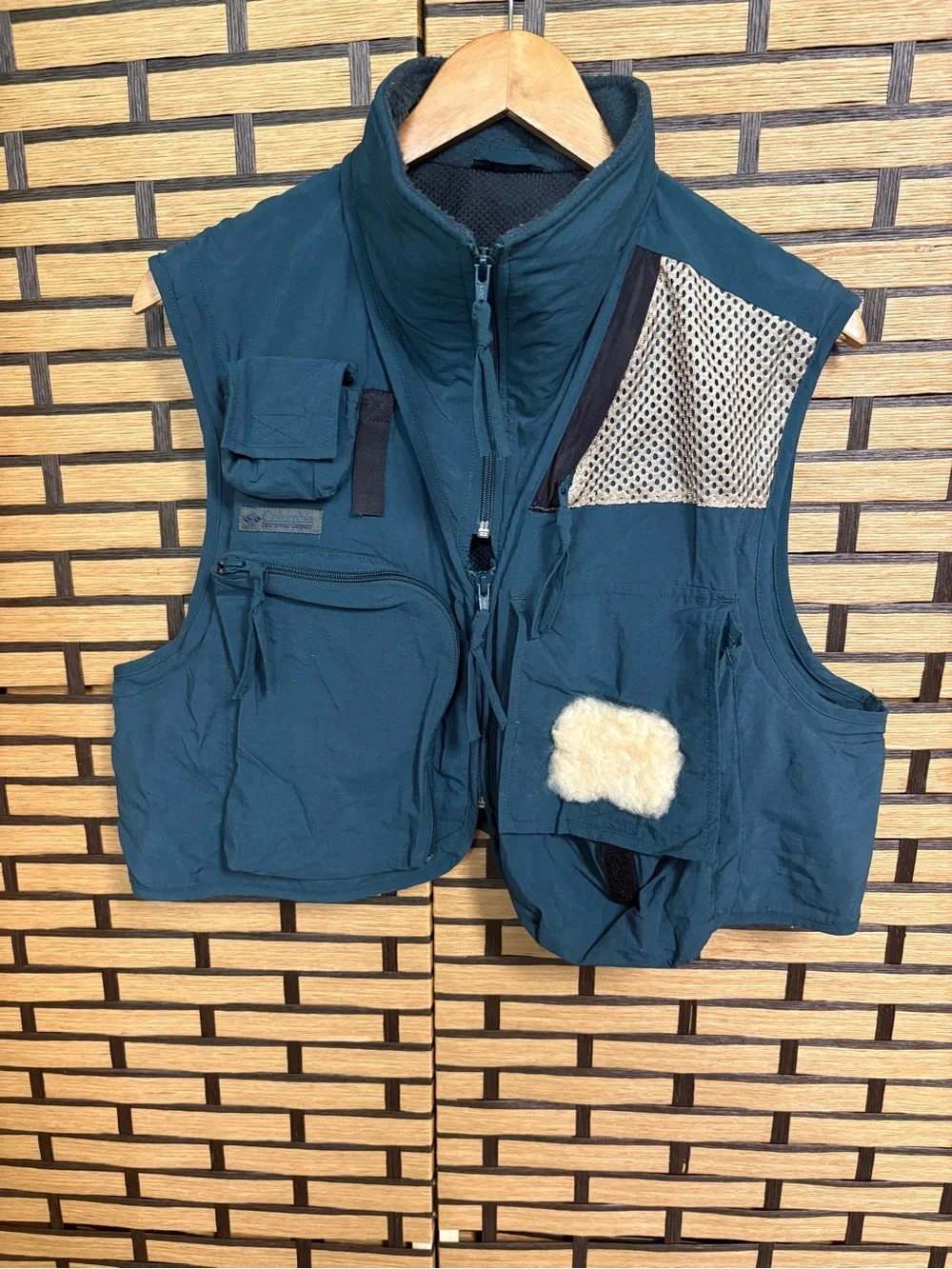 Columbia Teal Tactile fishing vest large