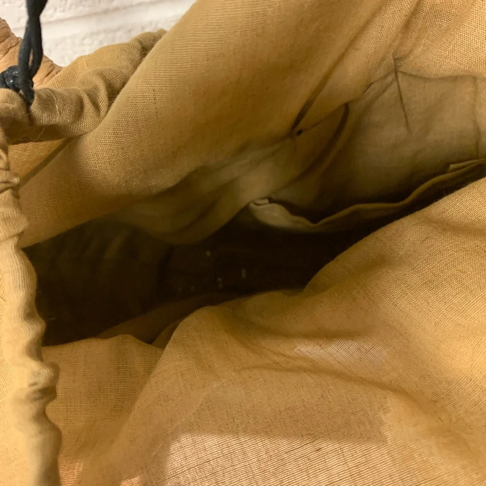 N/A handwoven straw
