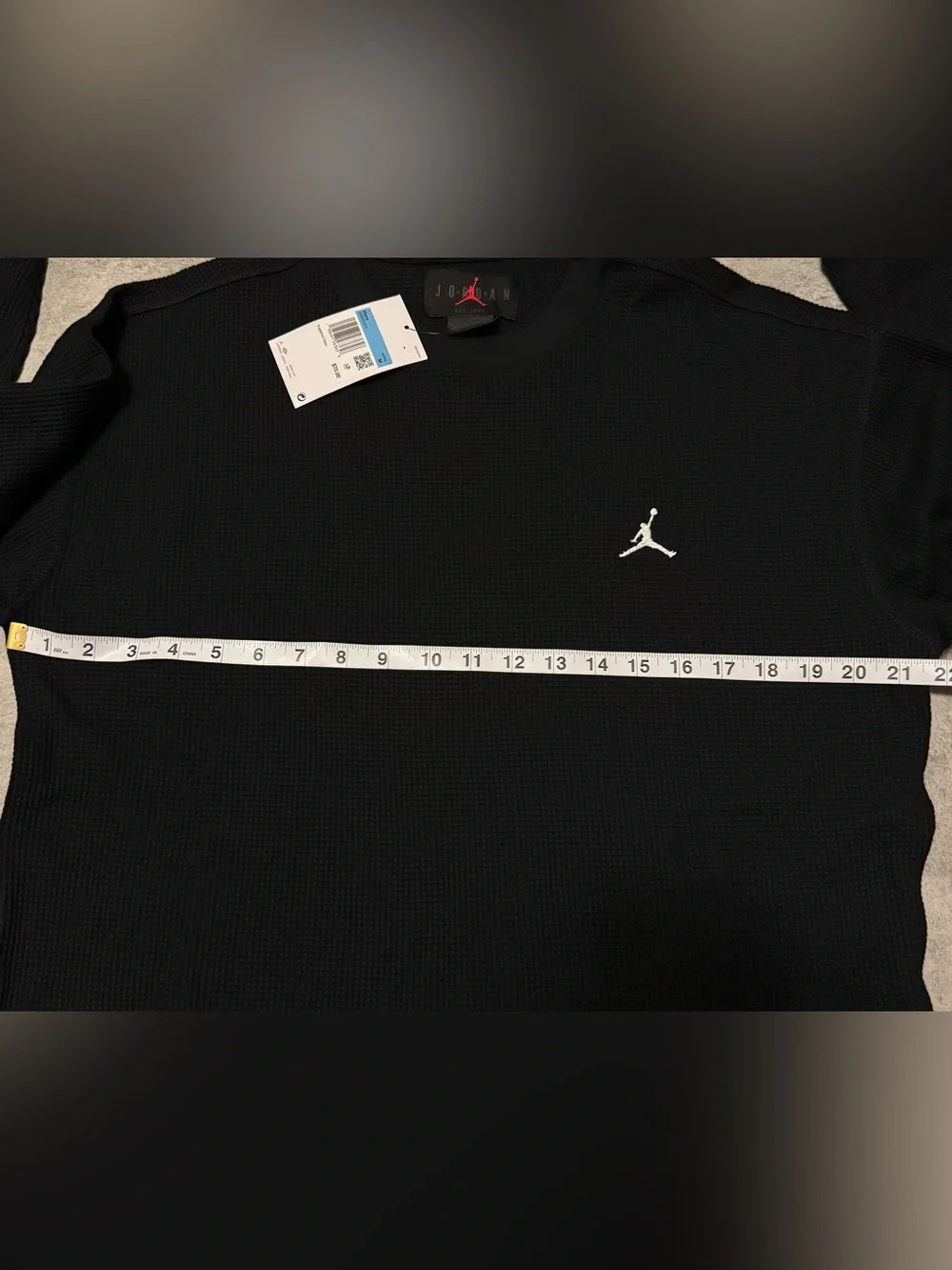 Jordan Flight Mountainside Black Long Sleeve Waffle Knit Top men’s Size Medium