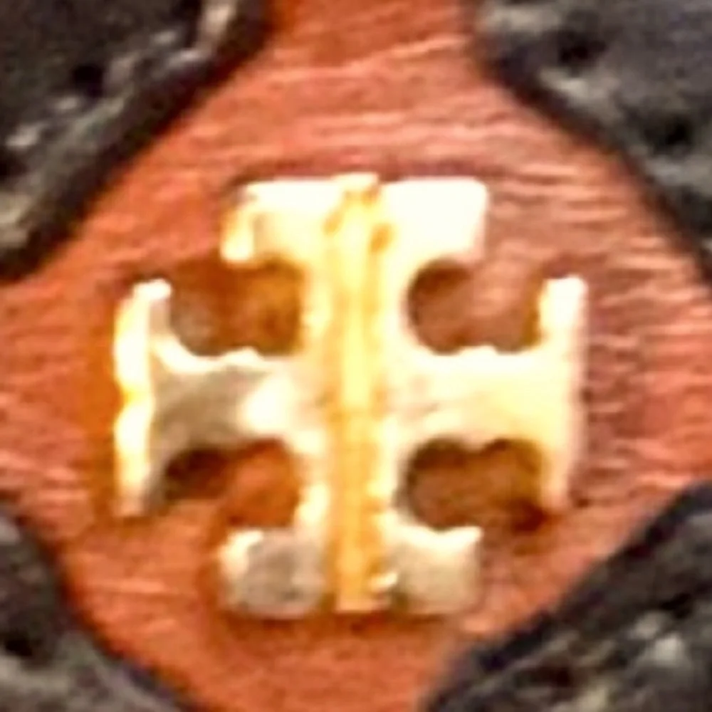 Tory Burch tory burch
