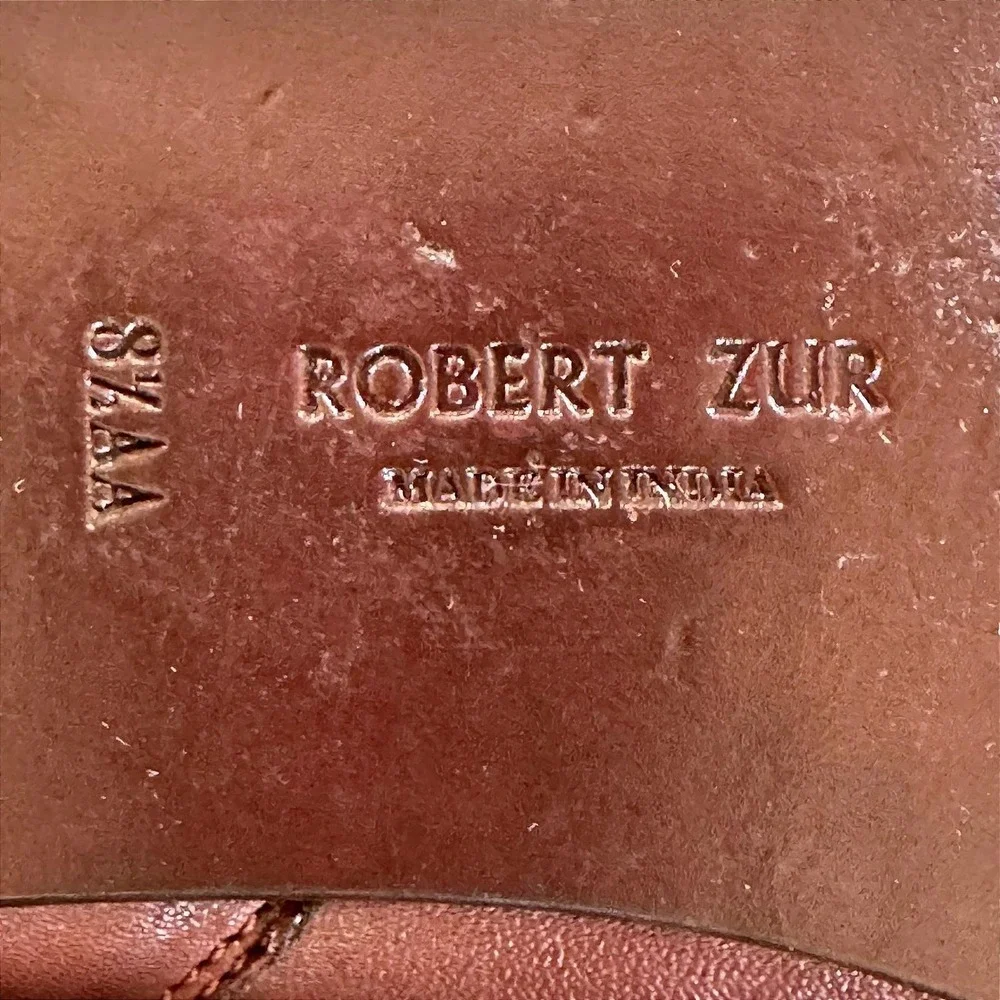 Robert Zur robert zur