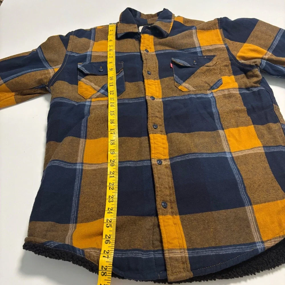 Levis measurements pit