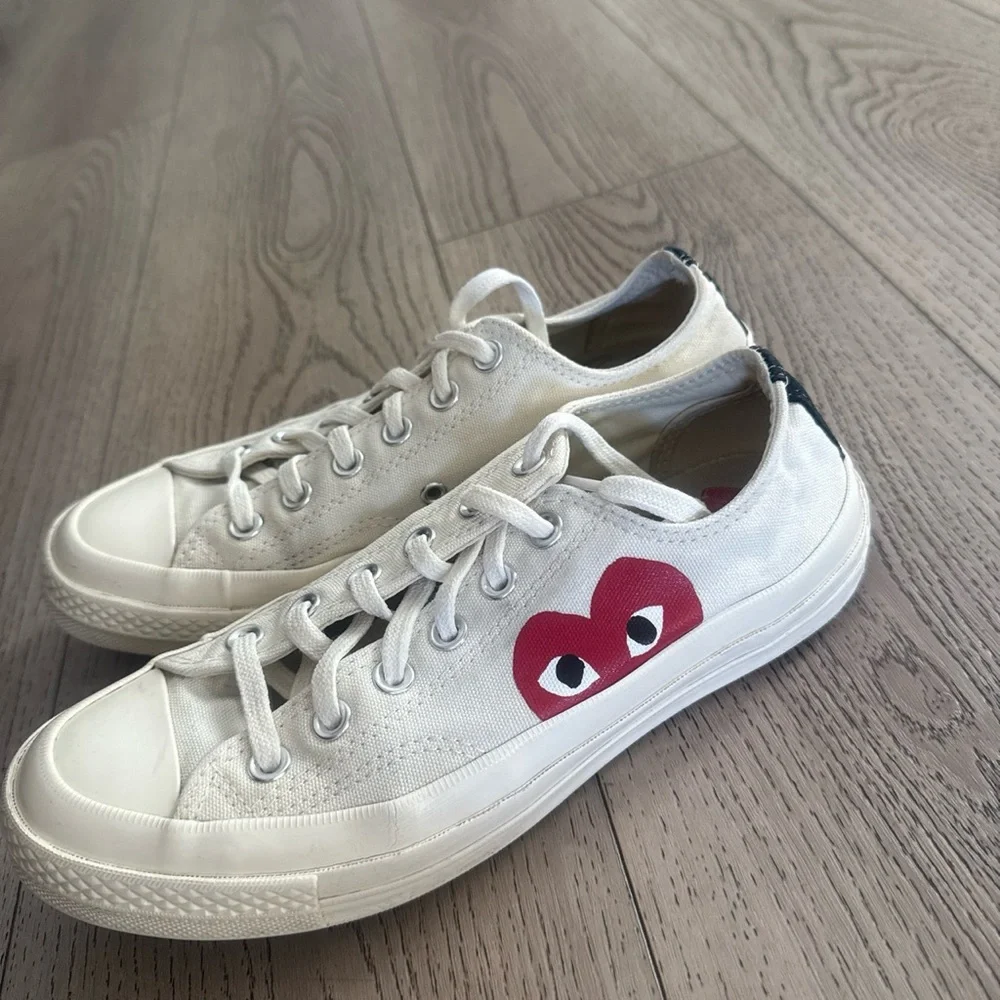 Converse women’s low