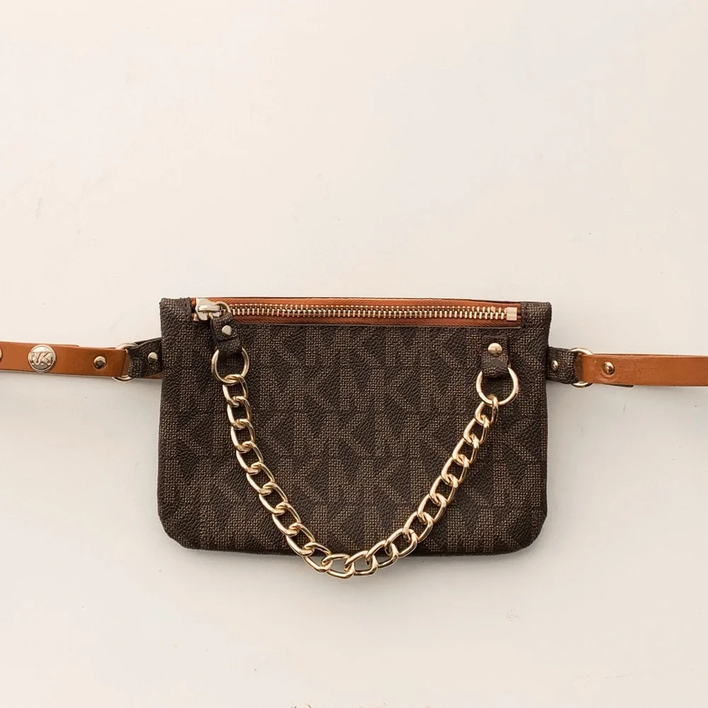 MICHAEL Michael Kors signature mk