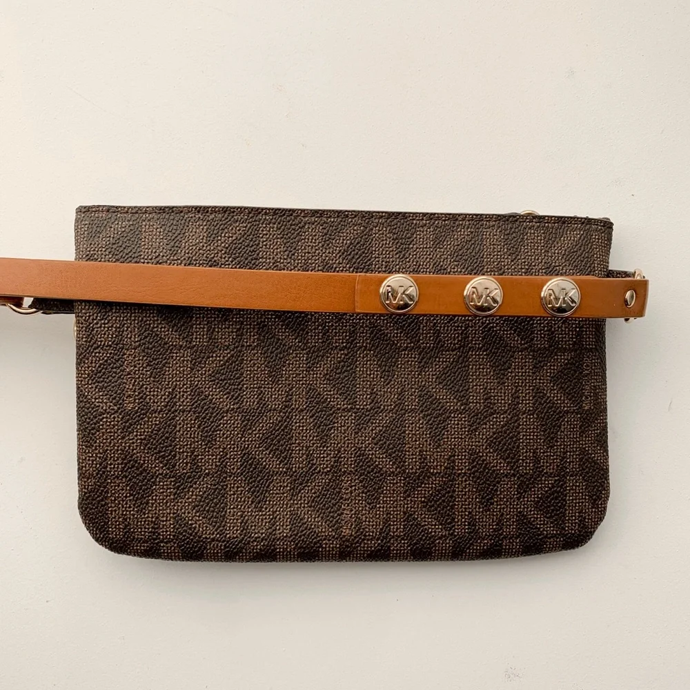 MICHAEL Michael Kors signature mk