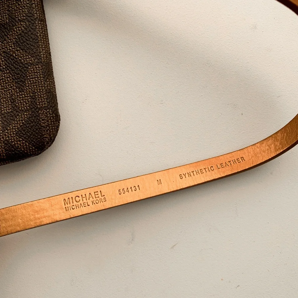 MICHAEL Michael Kors signature mk