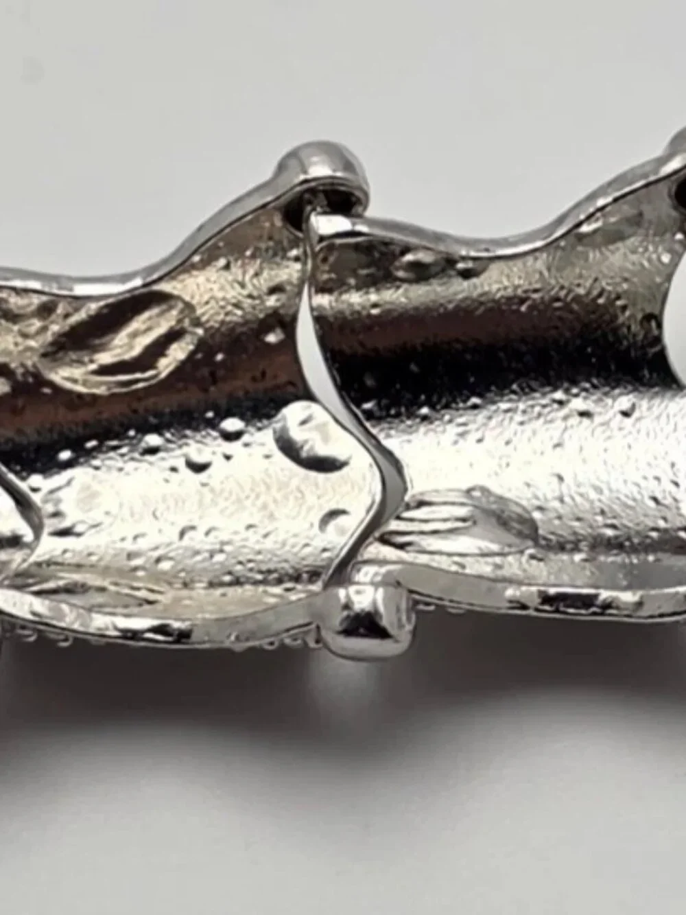 N/A silver tone