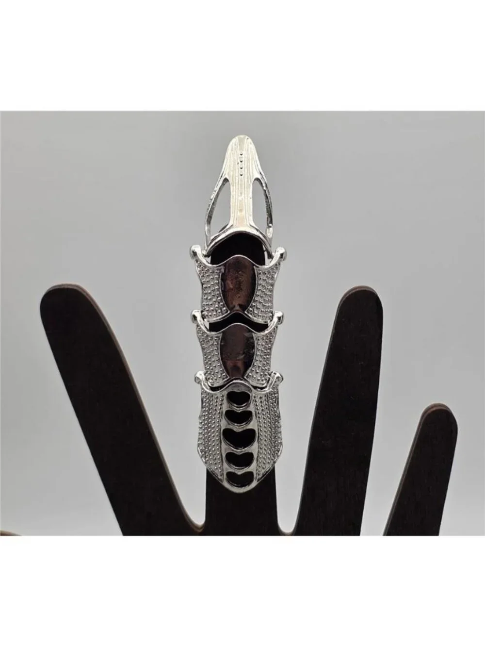 N/A silver tone