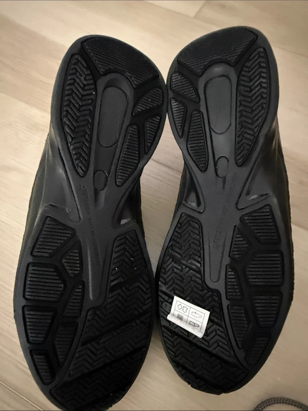 Skechers comfortable black