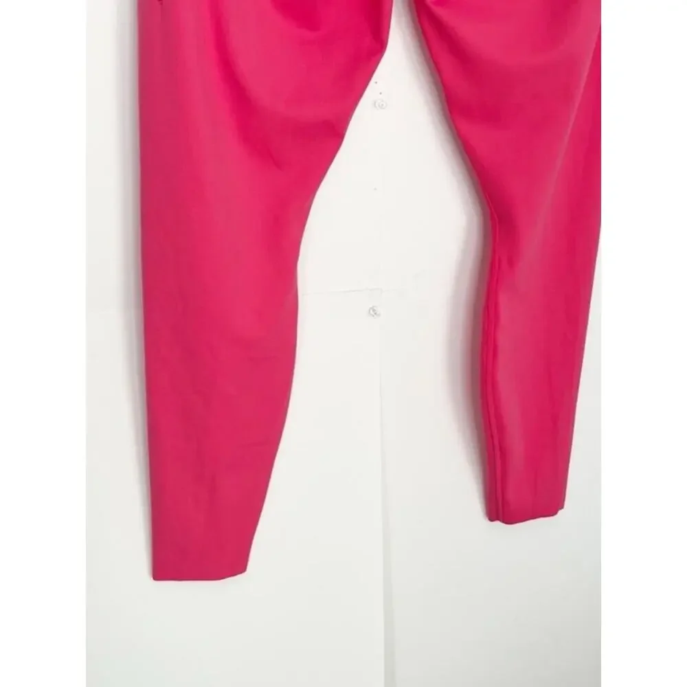 Nike womens universa