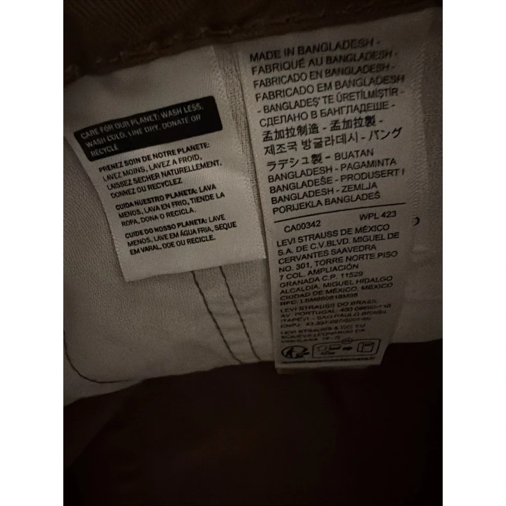 Levis product pair