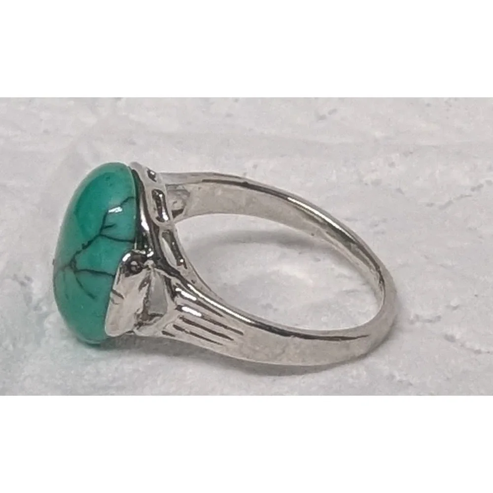 Source Unknown silver tone