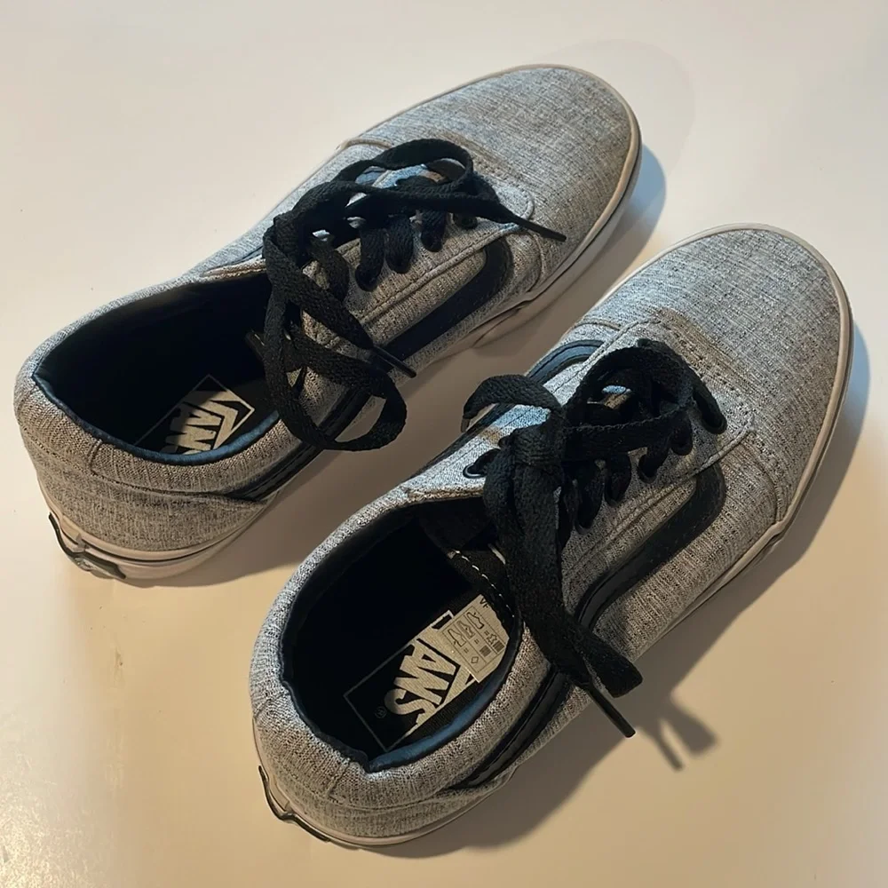 Vans unisex size