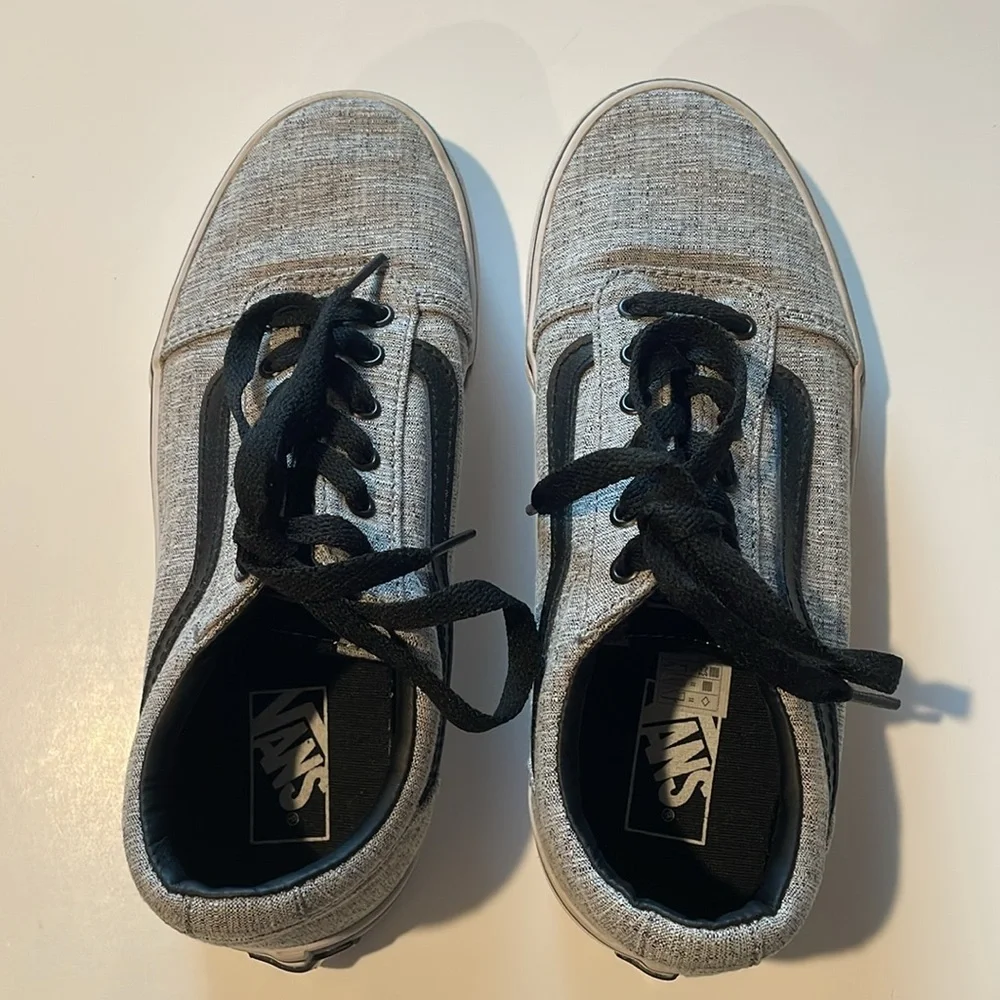 Vans unisex size