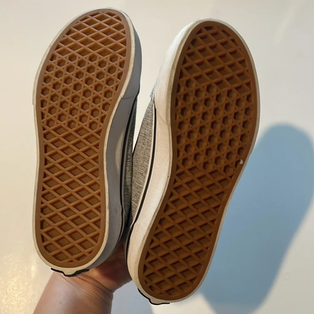 Vans unisex size