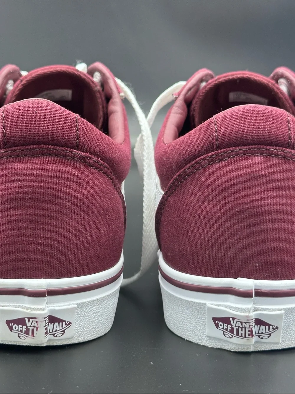 Size 10 Vans Ward Low Top Women’s Sneakers Burgundy Canvas White Stripe Shoes