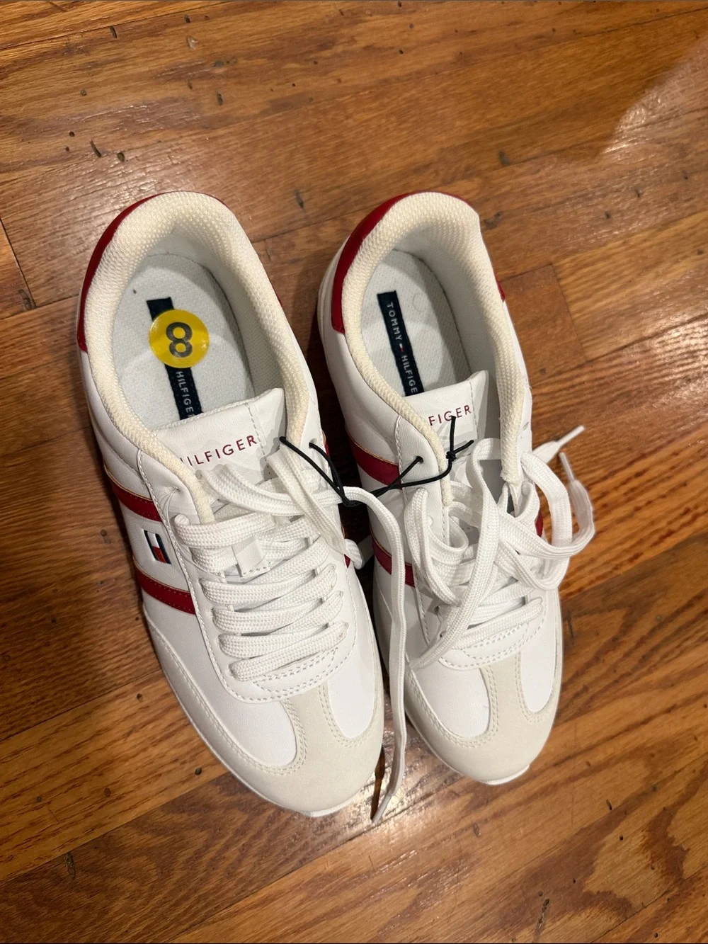 Tommy Hilfiger low profile