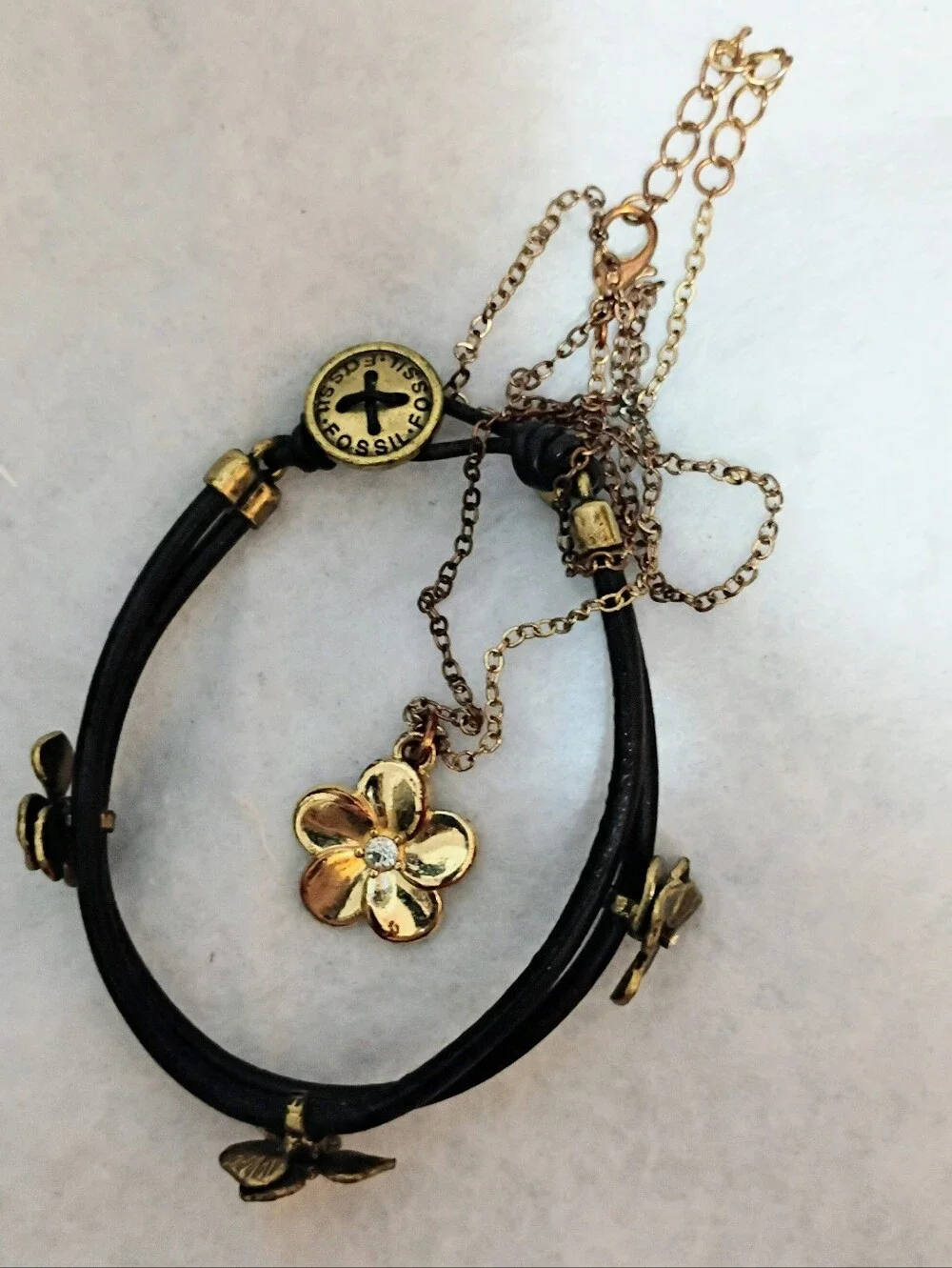 Fossil flower leather