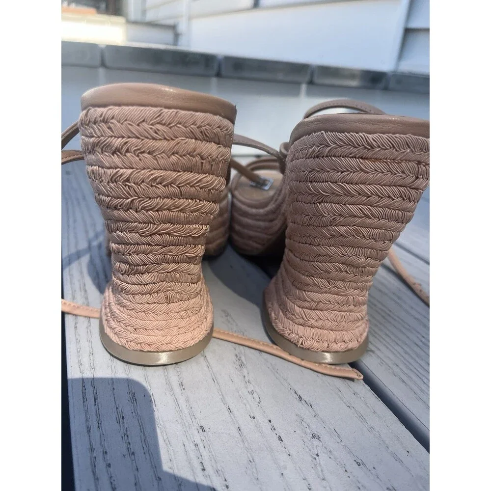 Marc Fisher product pair