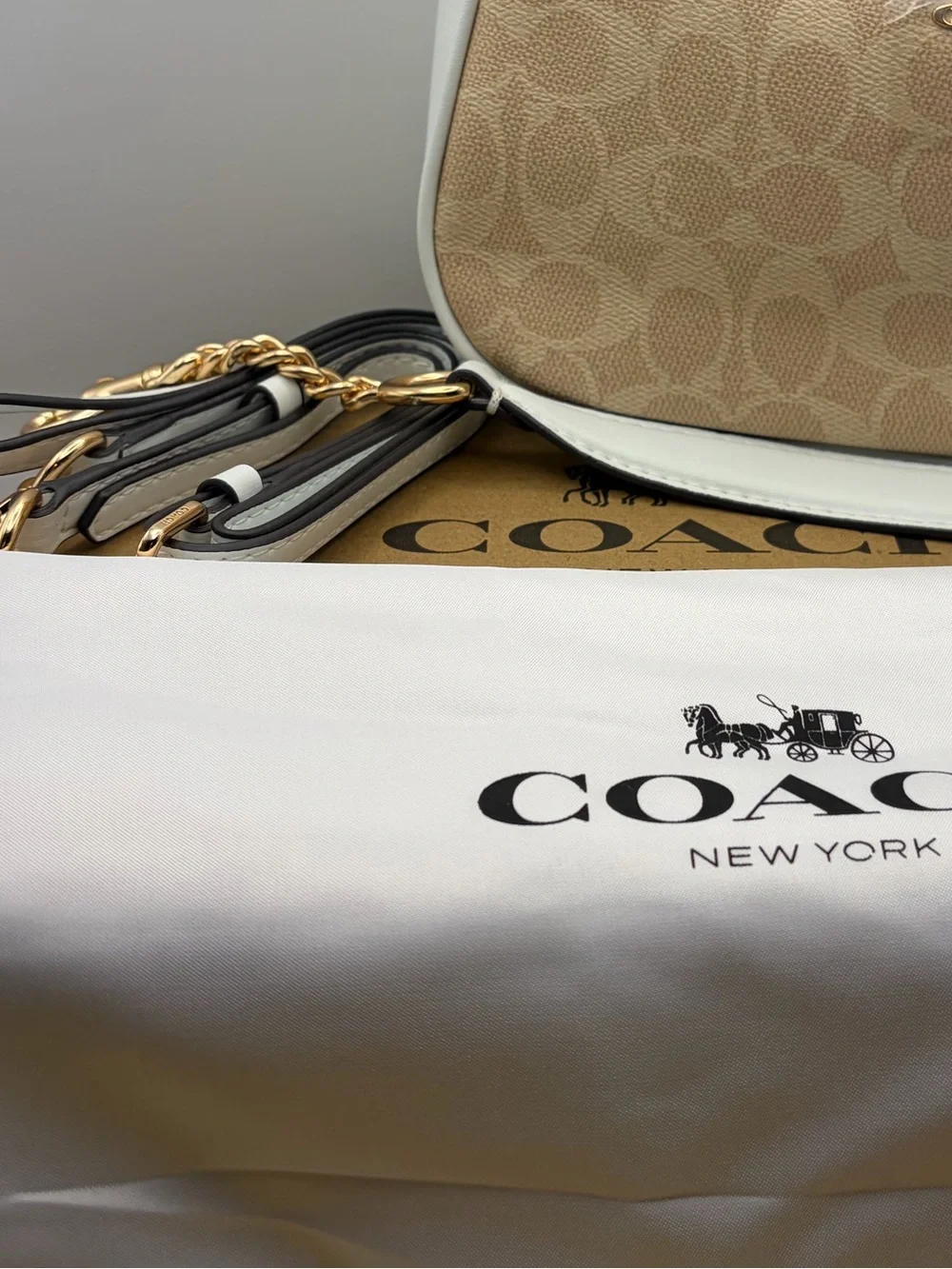 Coach leather shoulder bag