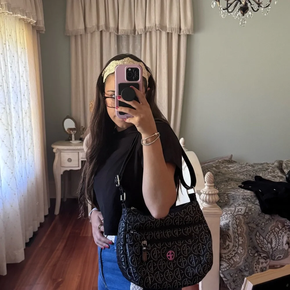 Giani Bernini stylish black