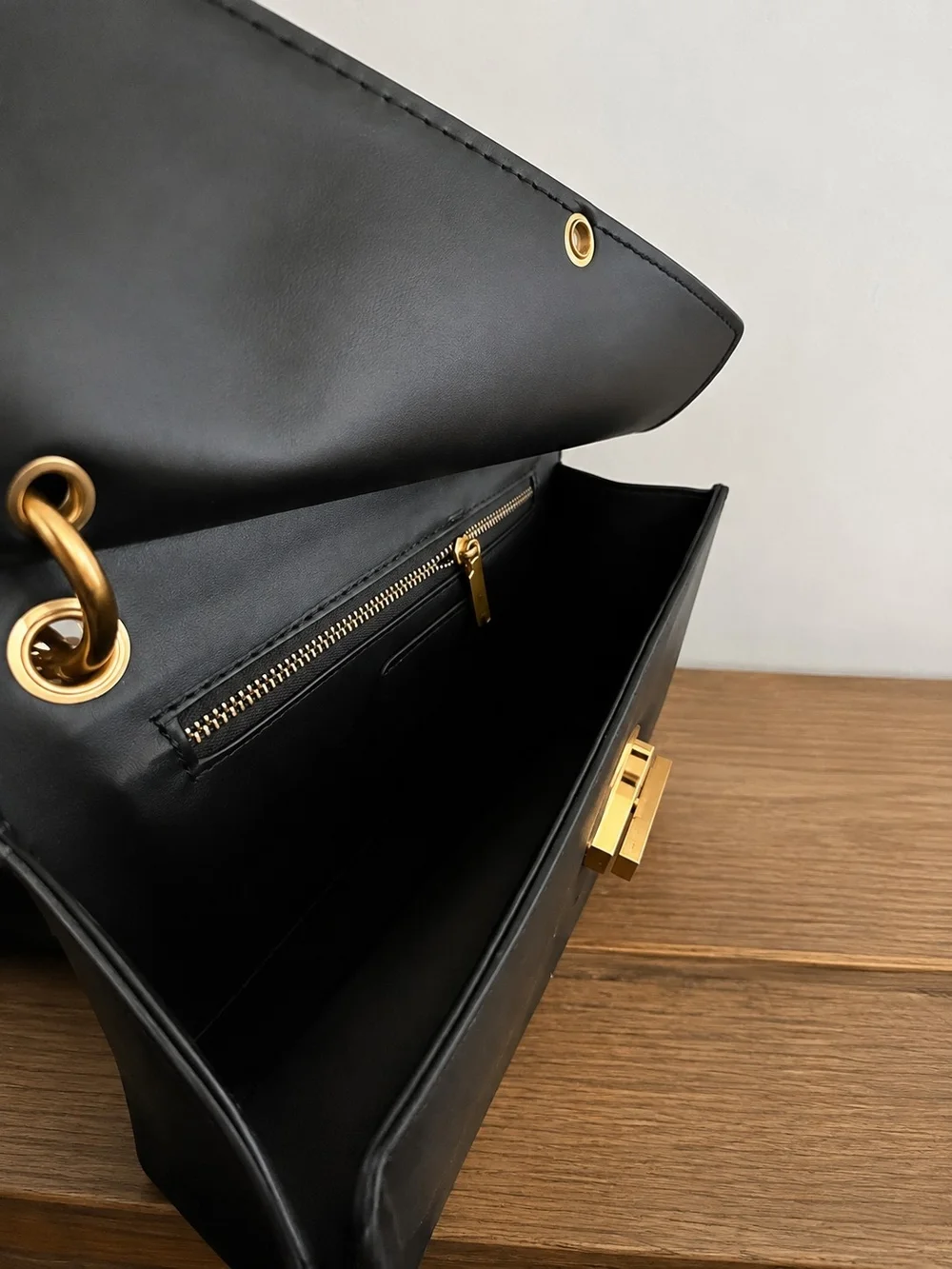 Scarleton sophisticated black