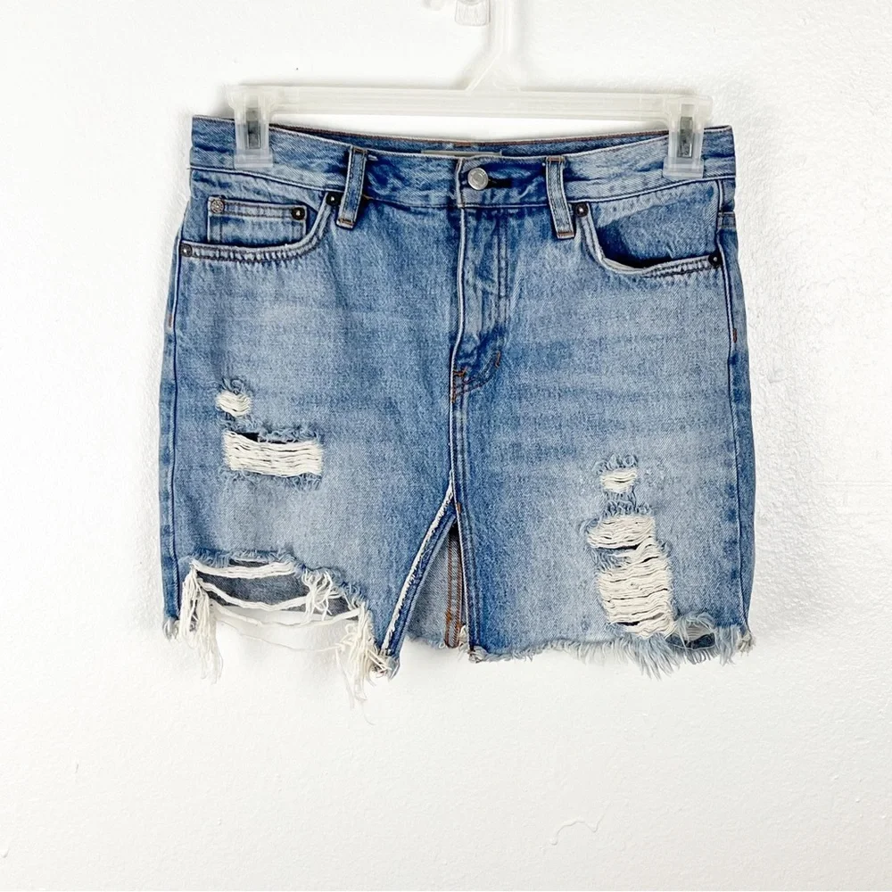 FREE PEOPLE WE THE FREE Ripped Distressed Blue Denim Jean Mini Skirt 26 Boho