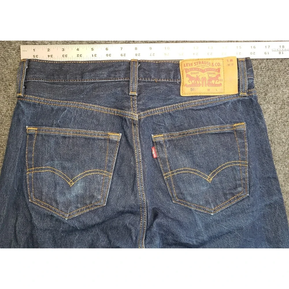 Levis thanks stopping