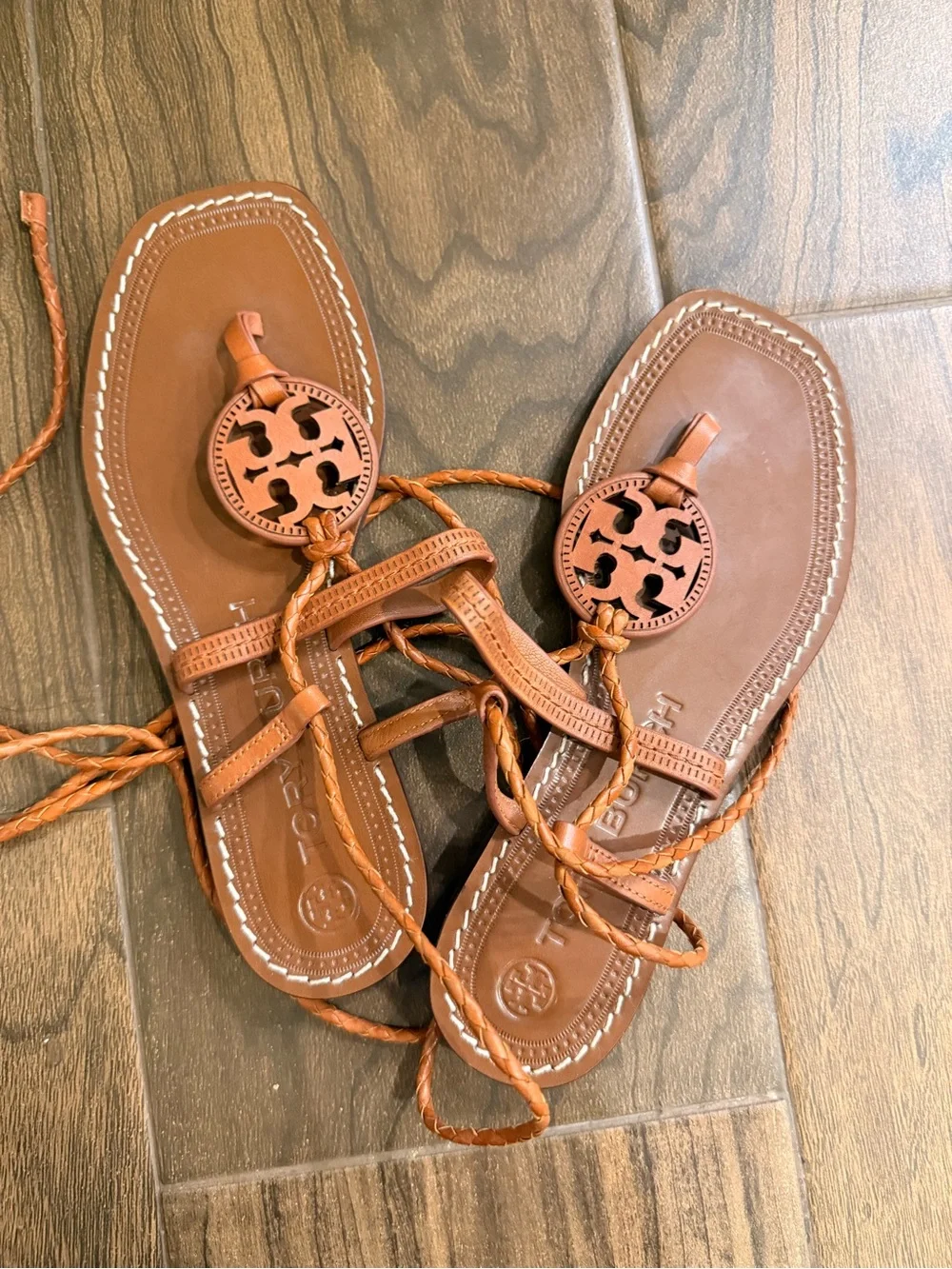 Tory Burch tory burch
