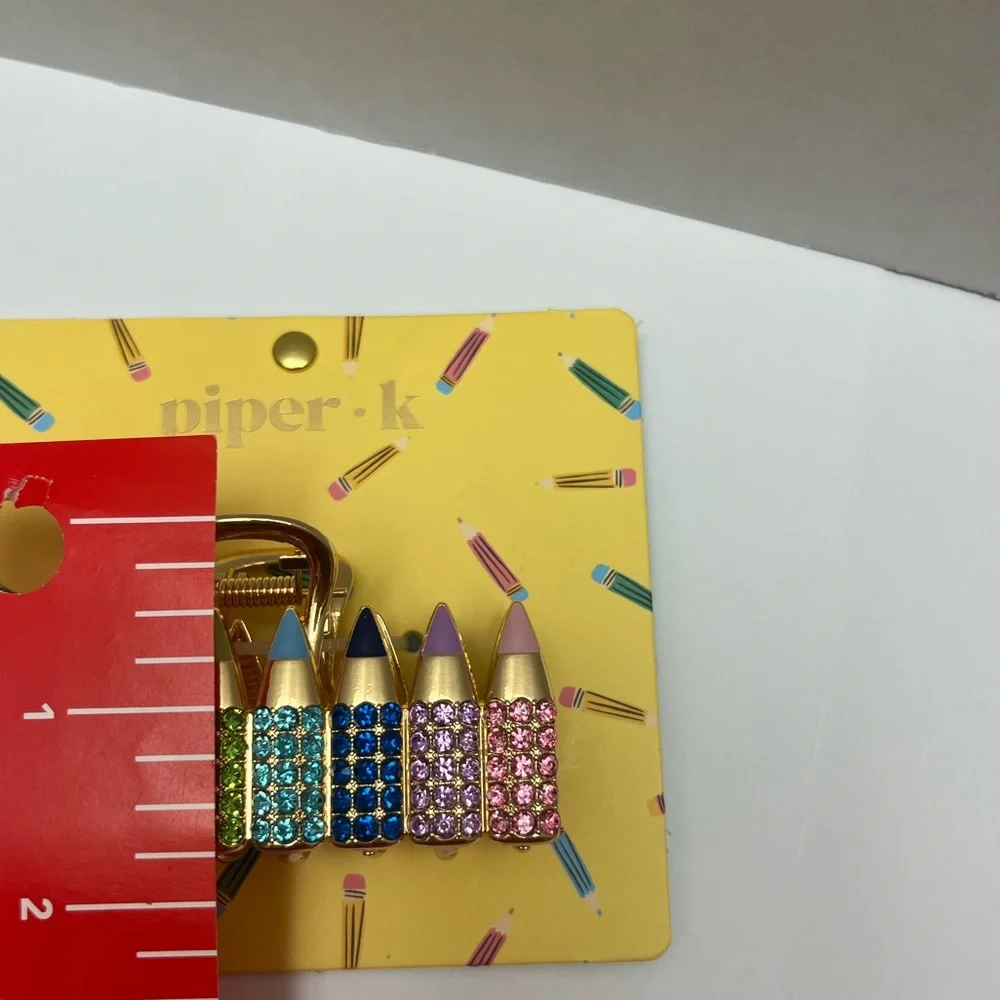 NWT ⚜️🌈⚜️ Piper K Gorgeous Rhinestone Multicolor Pencil Hair Clips