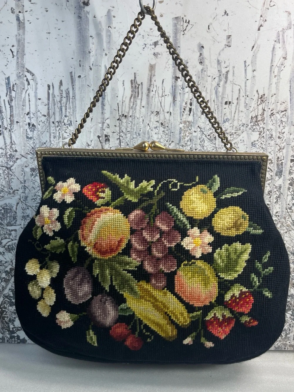 Needlepoint 50’s Kiss Lock Purse Large