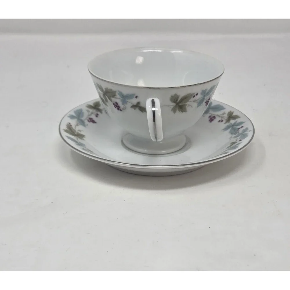 Vintage Fine China lovely vintage