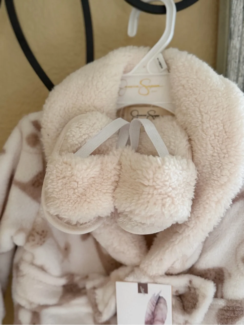 Jessica Simpson plush robe