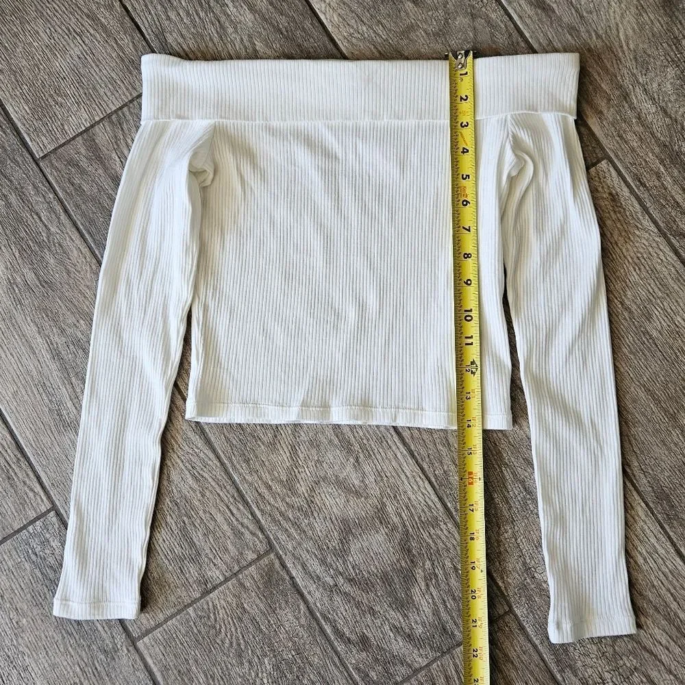 H&M cream off