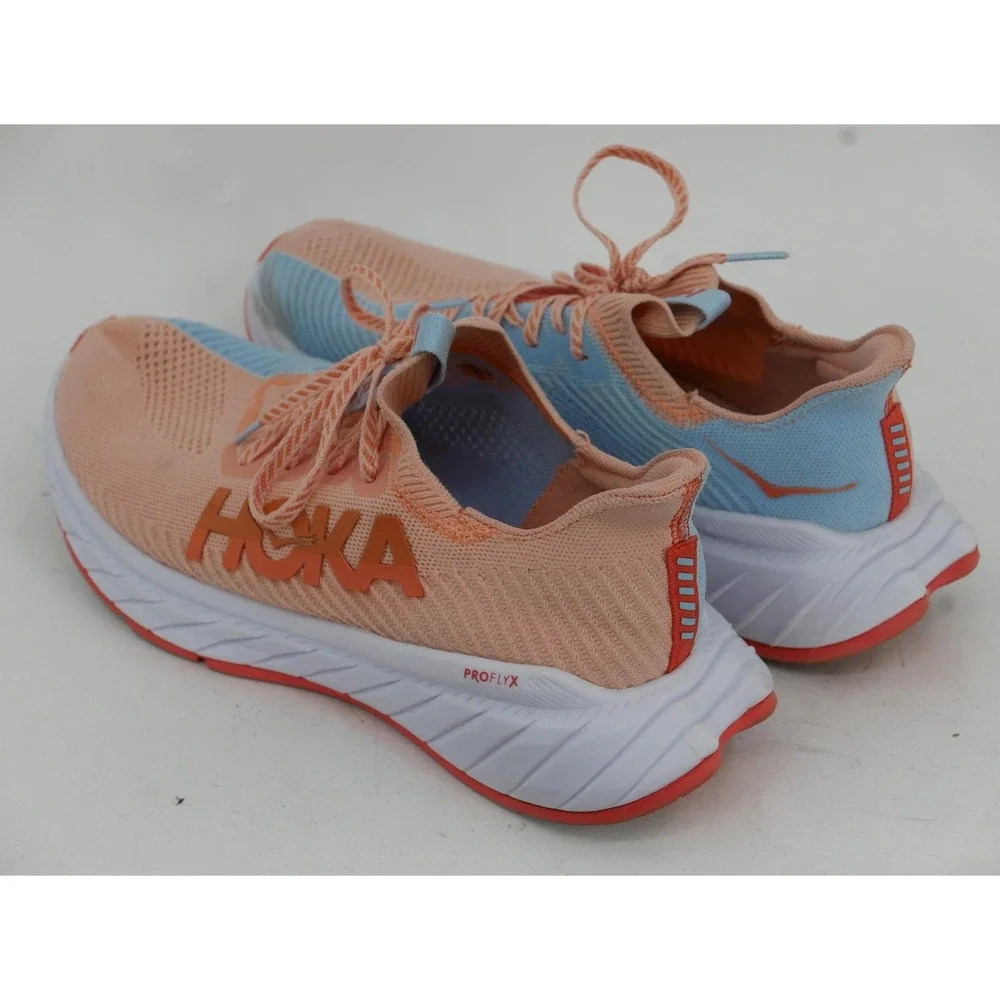 Hoka One One hoka one