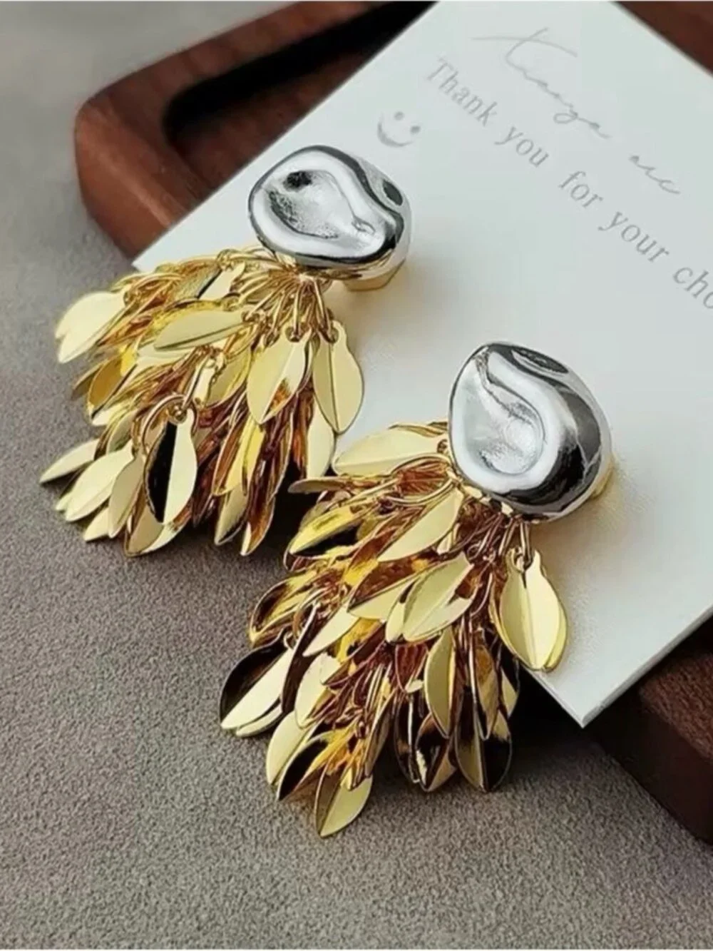 Anthropologie statement drop