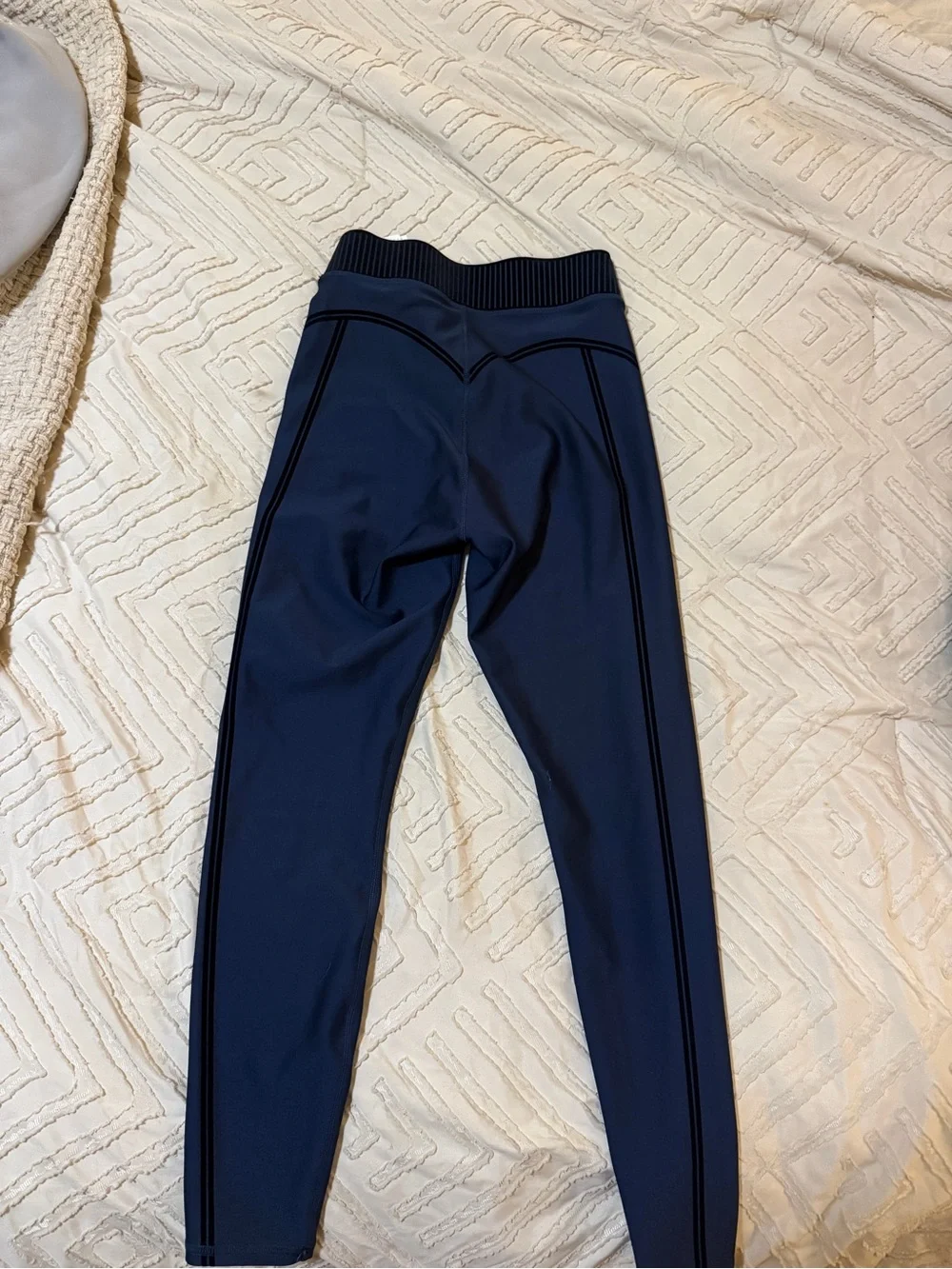 ALO Yoga worn once