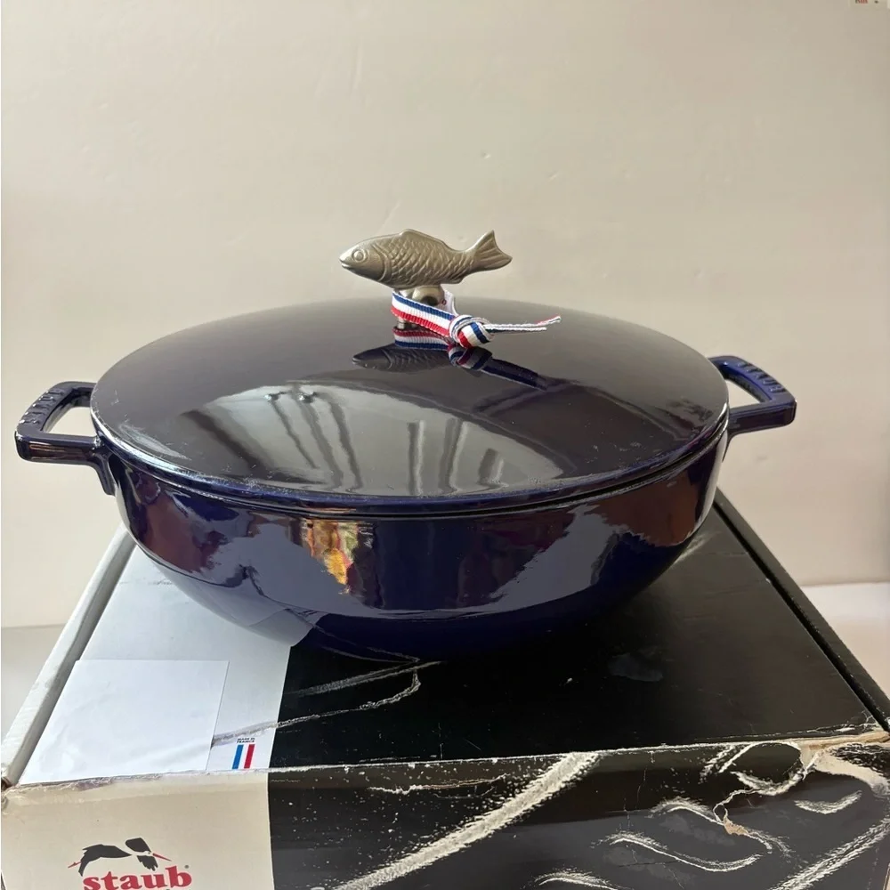 Staub nwt qt
