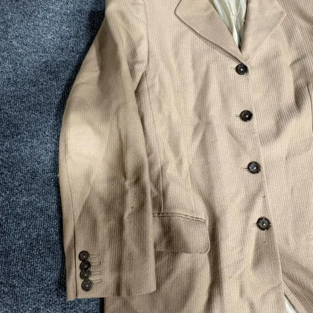 Isaia brand item